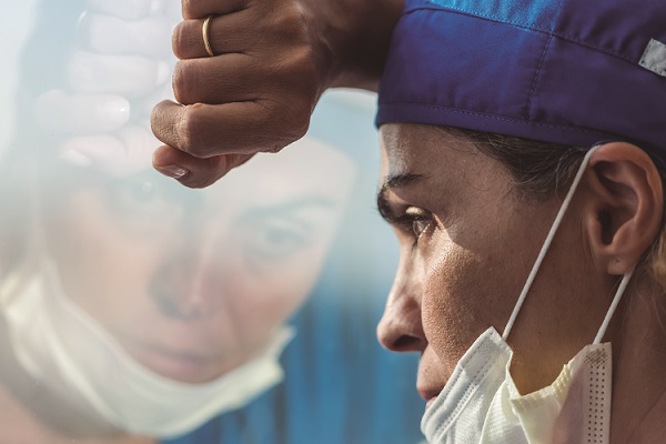 Profesionales salud experiencias Covid