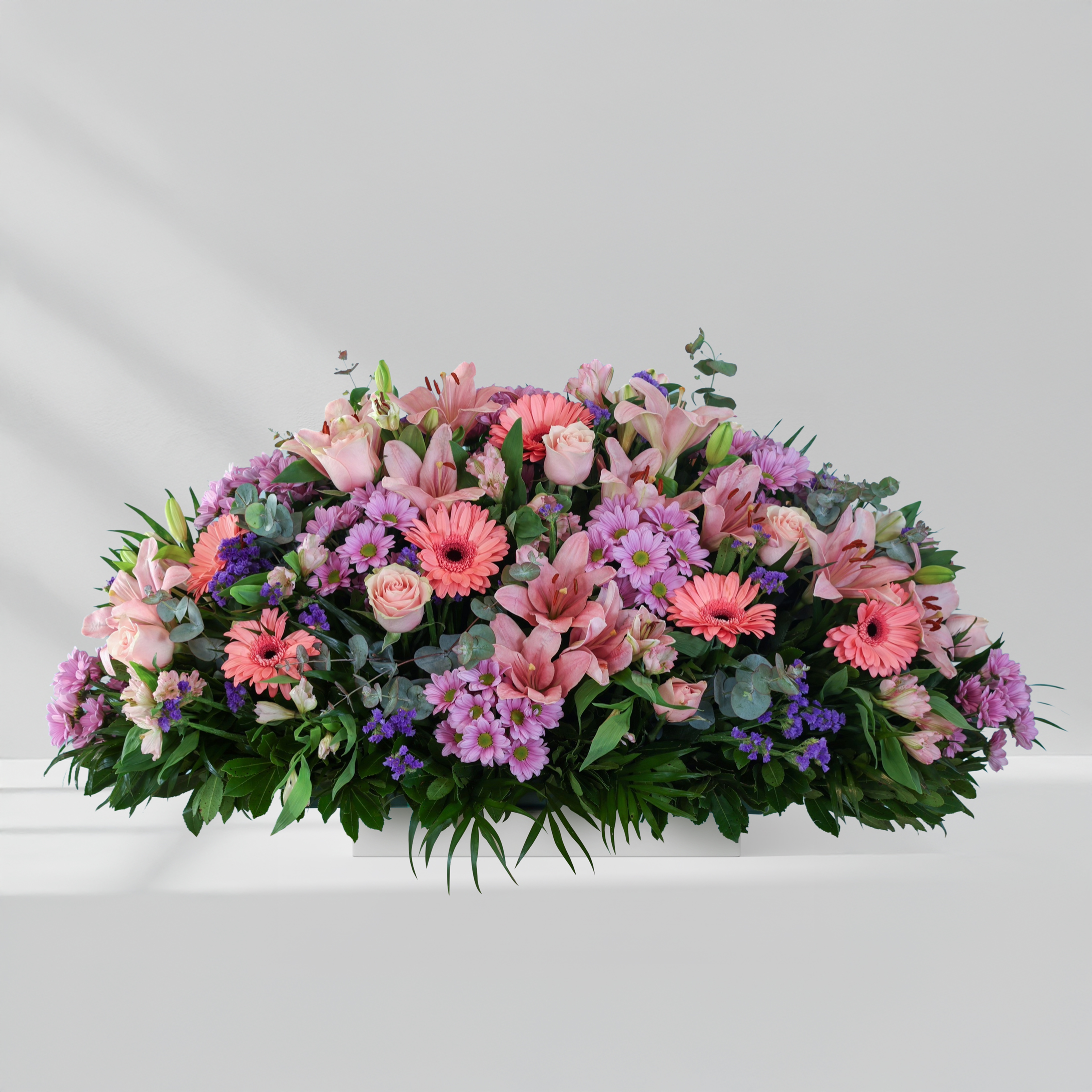 Centro de flores silvestres premium