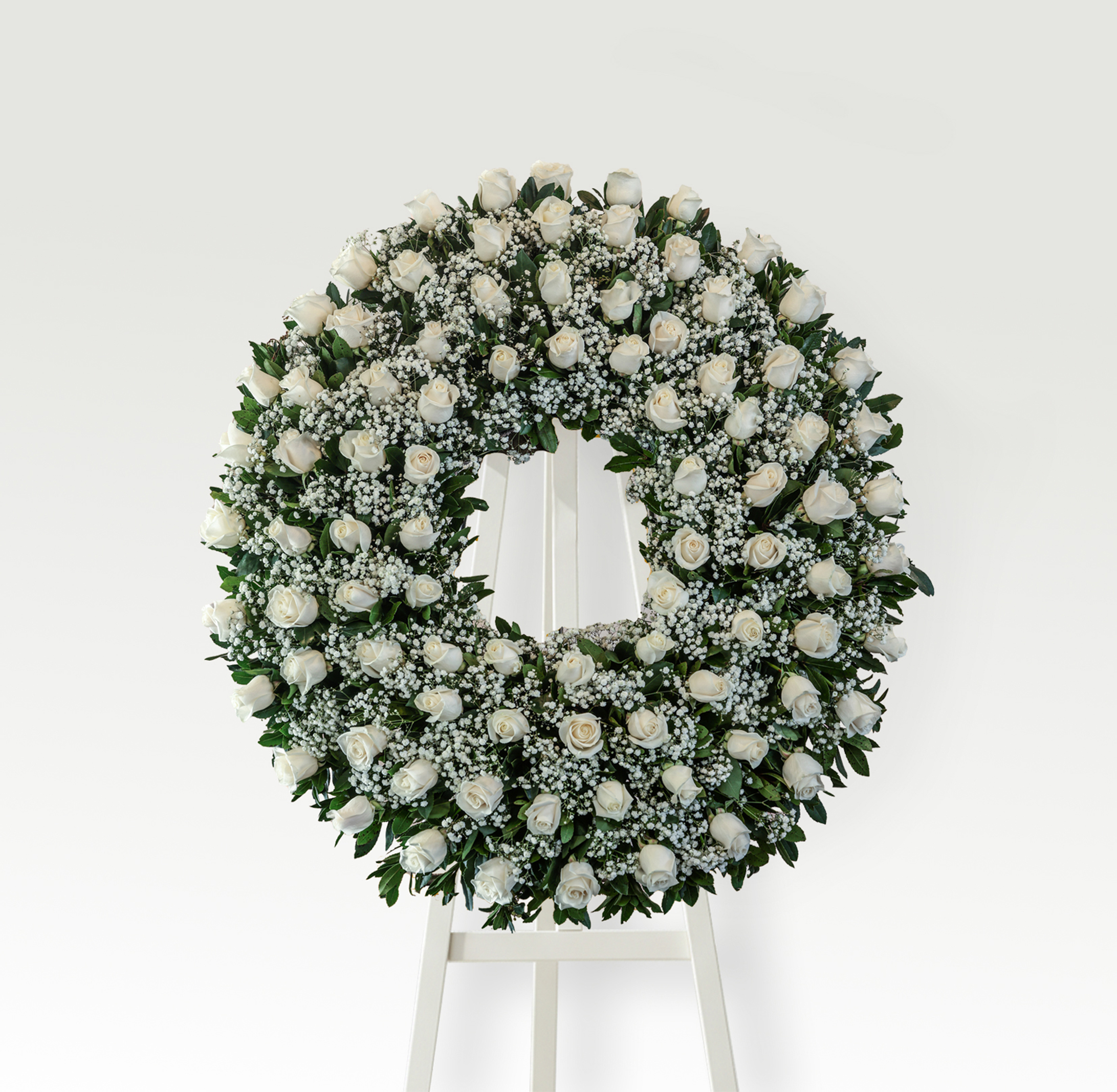 Corona de Rosas Blancas