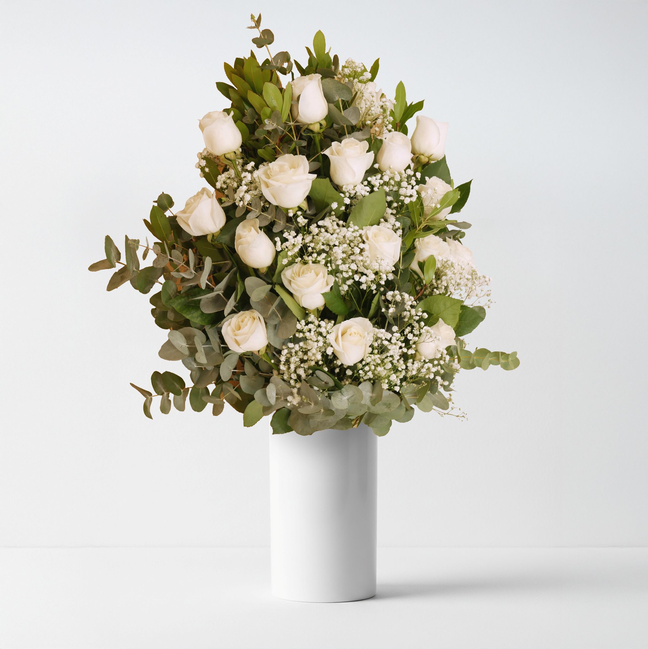 Ramo de 18 rosas blancas