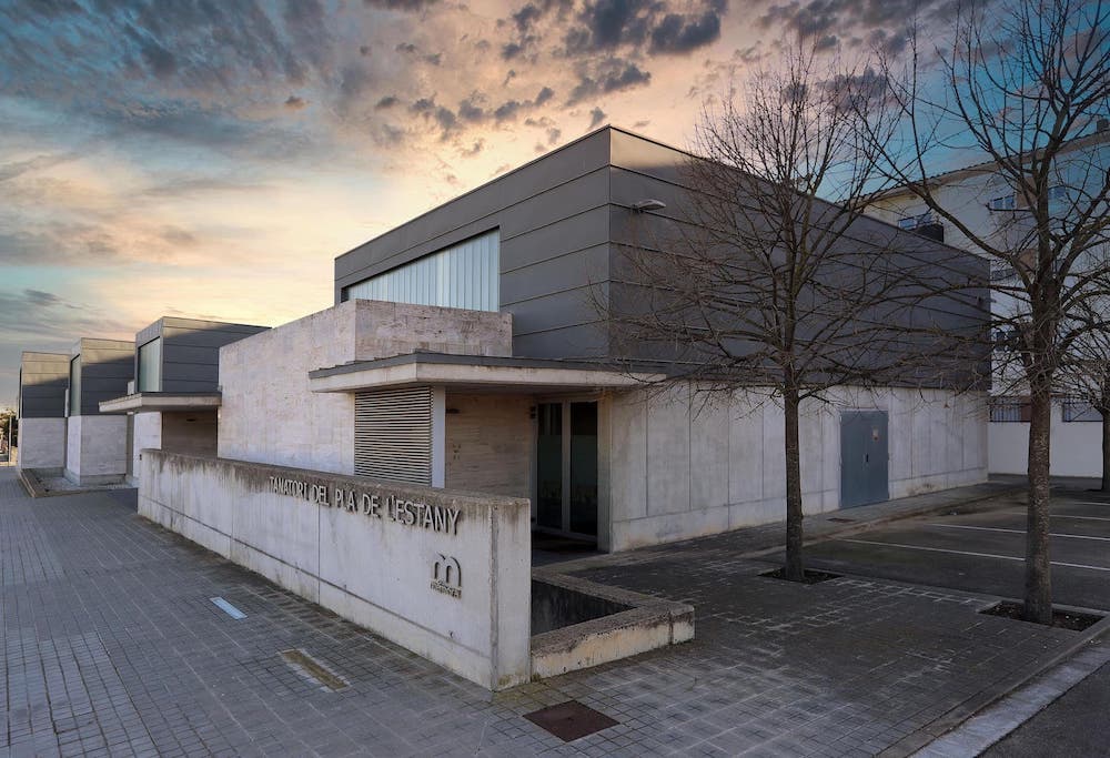 Tanatorio Mémora  Banyoles