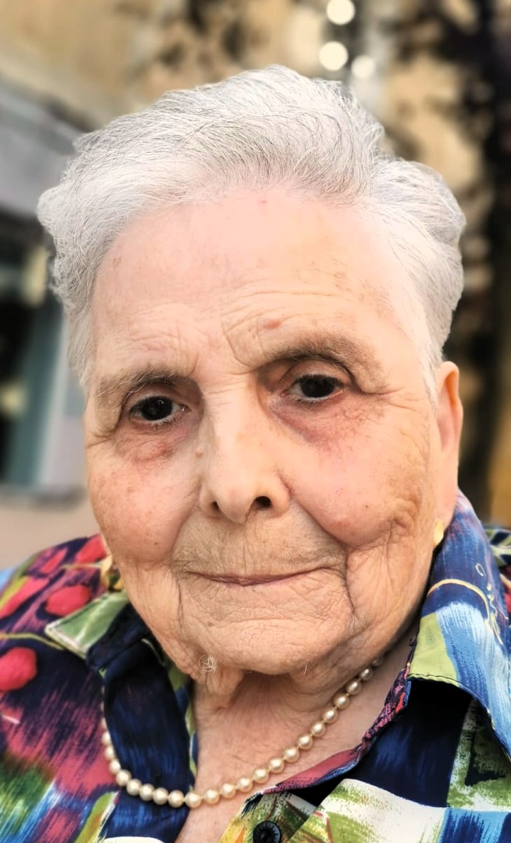 ANITA FLORES SANTIAGO | Bizkaia
