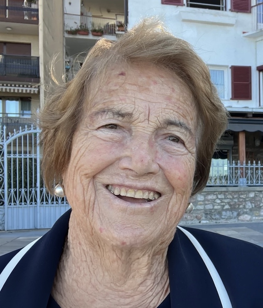 MARIA ROSARIO RUIZ DE APODACA BERGÜENDA | Gipuzkoa