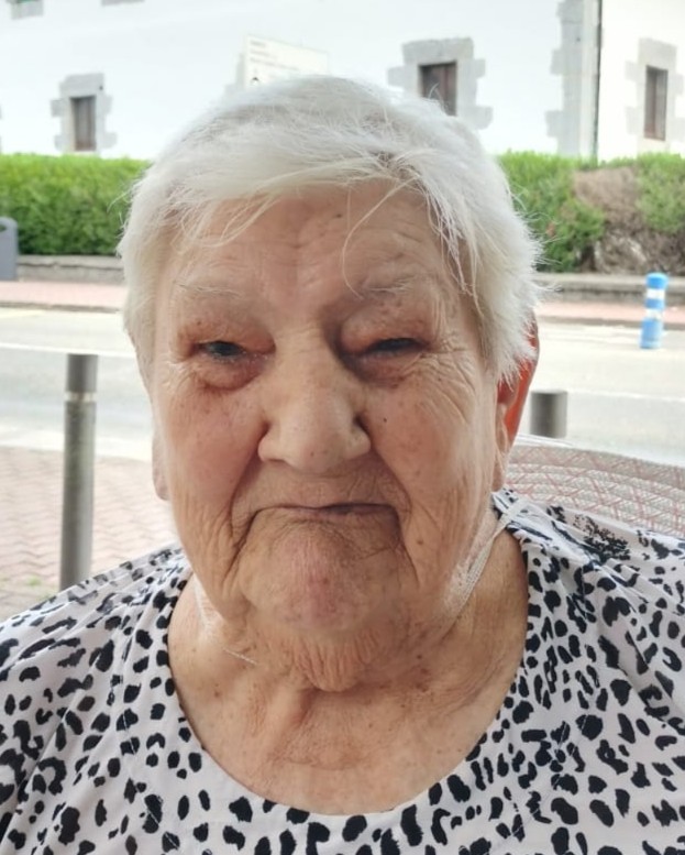 JUANITA HUEGUN ALBENIZ | Gipuzkoa