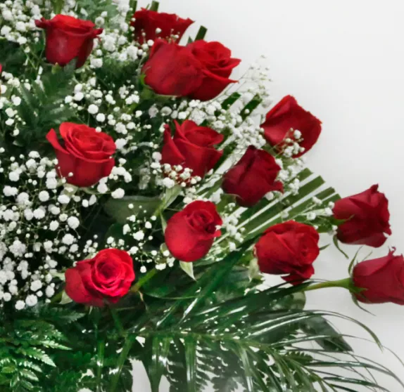 centro de 36 rosas rojas