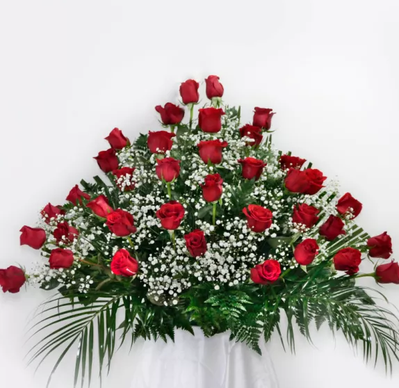 Centro de 42 rosas rojas