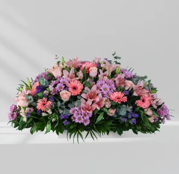 Centro de flores silvestres premium