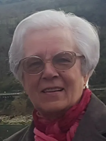 LUCIA EGUREN MARCAIDE