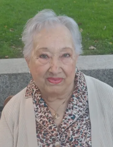 DOLORES GONZALEZ CANALES