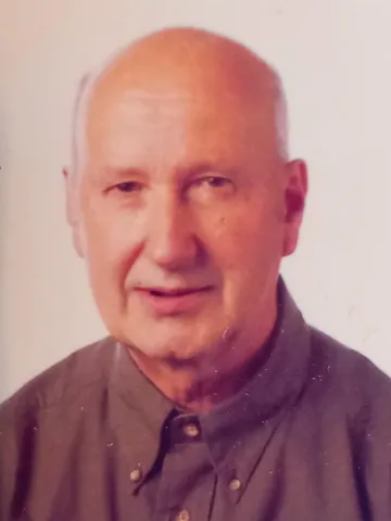 SANTIAGO BURCAICEA ARRACHEA