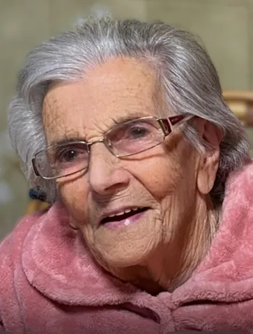 GENOVEVA APECECHEA ZUBIETA