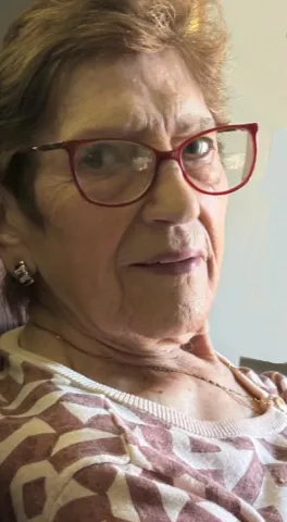 JUANITA CHAPARTEGUI VITORIA