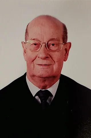 ALEJANDRO MORENO CRESPO