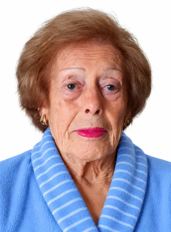 MARÍA ÁNGELES MARTÍNEZ ZARATE