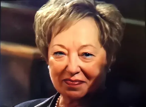 CARMEN SALAVERRIA UGARTEBURU