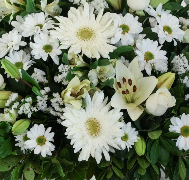 Centro de flor blanca medium