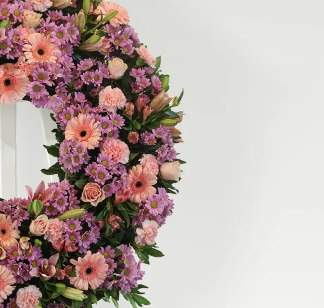 Corona de flor rosada medium