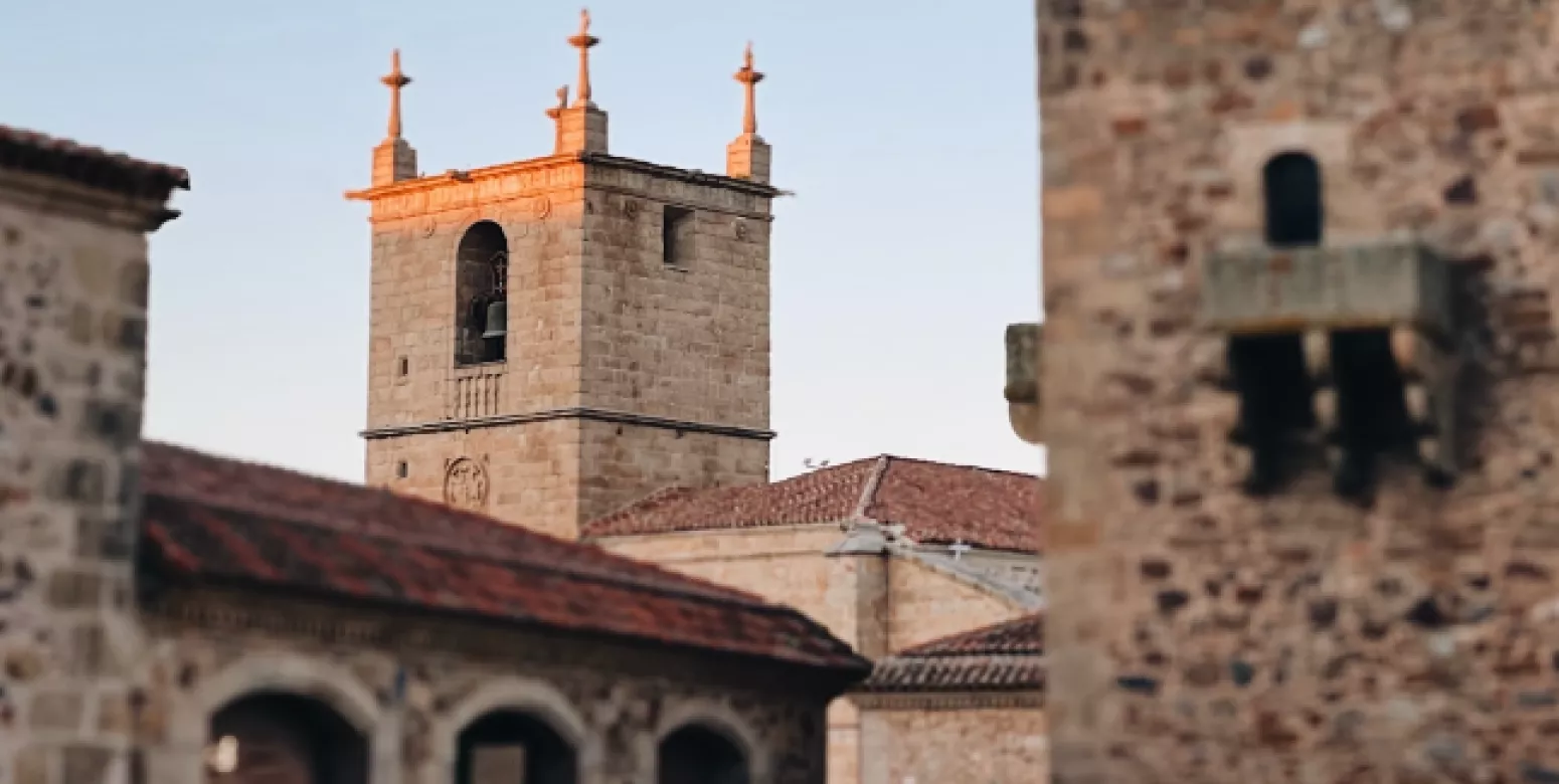 mémora cáceres