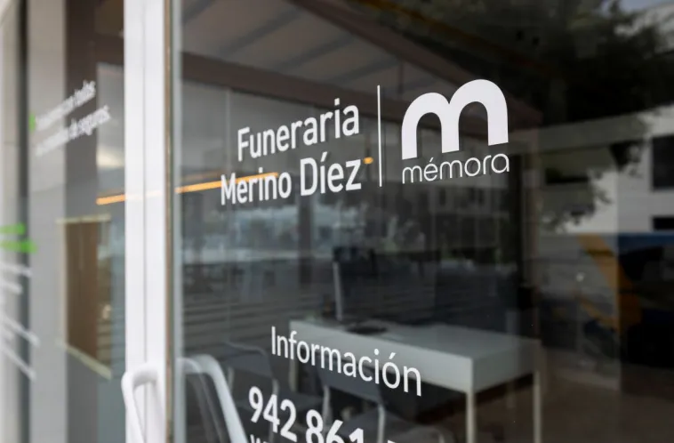 Oficina Funeraria Laredo